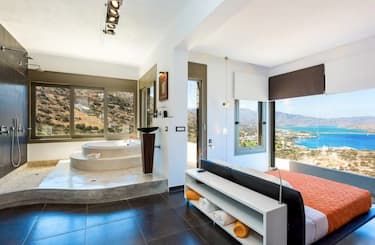 Private villa Crete, pool, private villas Elounda, villa retreats